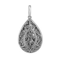 Jewelry Photography - Pendants / Charms / Clasps